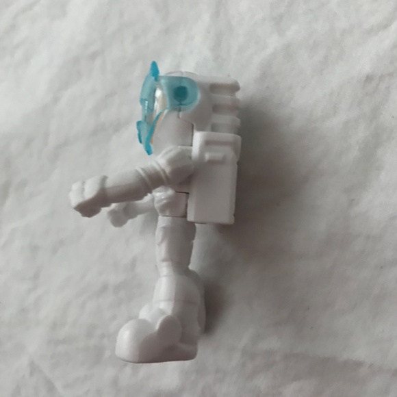 Astronaut Blue White Face Shield Figure Collectible - Picture 4 of 7